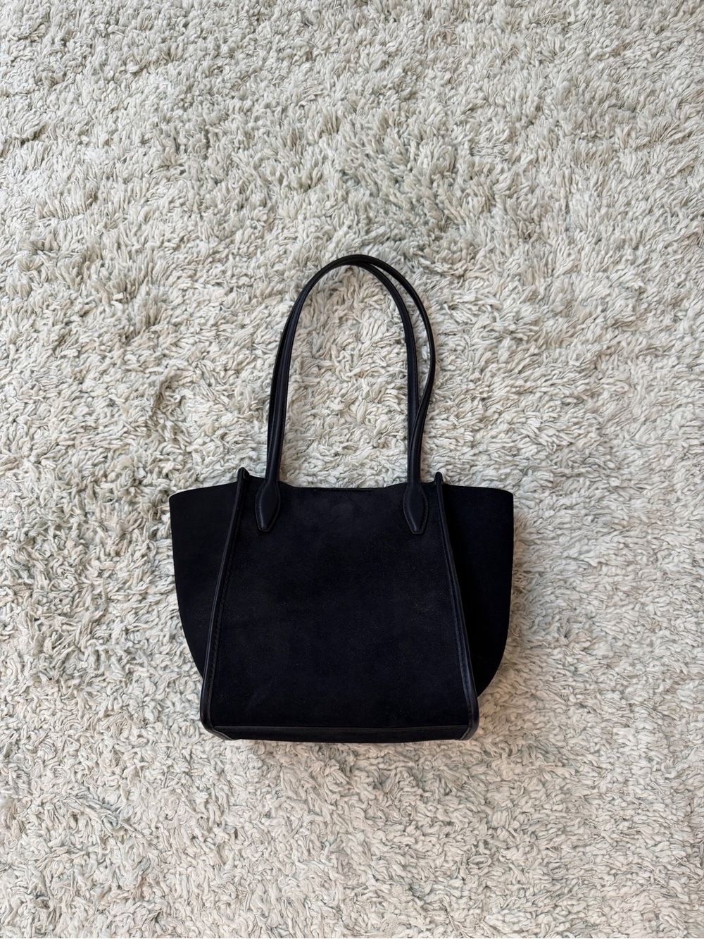 Madewell Lexington Small Tote in Suede - Picture 3 of 8